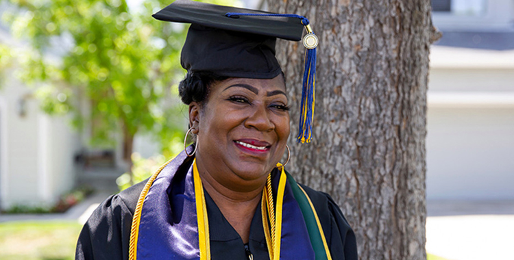 This Great-Grandma Is Graduating From College